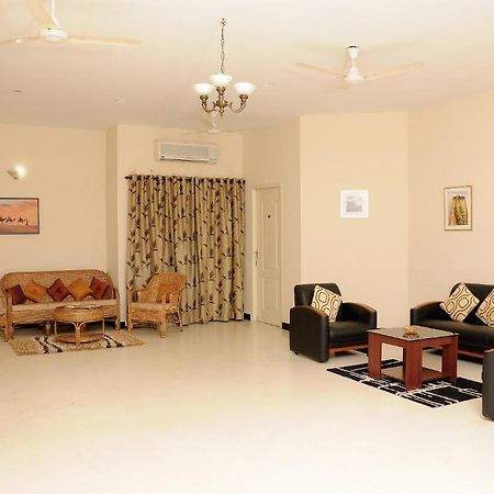 Executive Comfort Alwarpet Chennai Eksteriør bilde