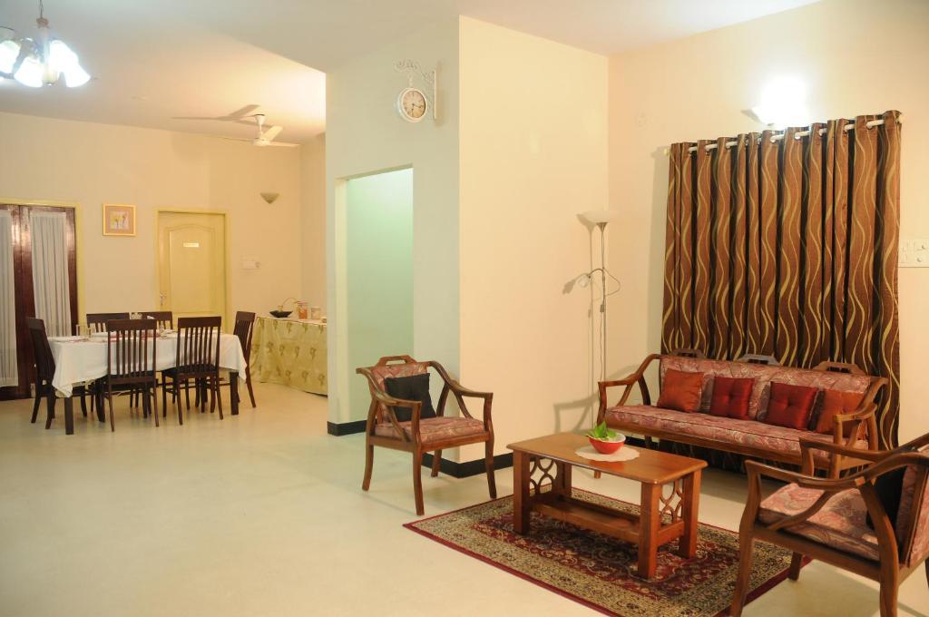 Executive Comfort Alwarpet Chennai Eksteriør bilde