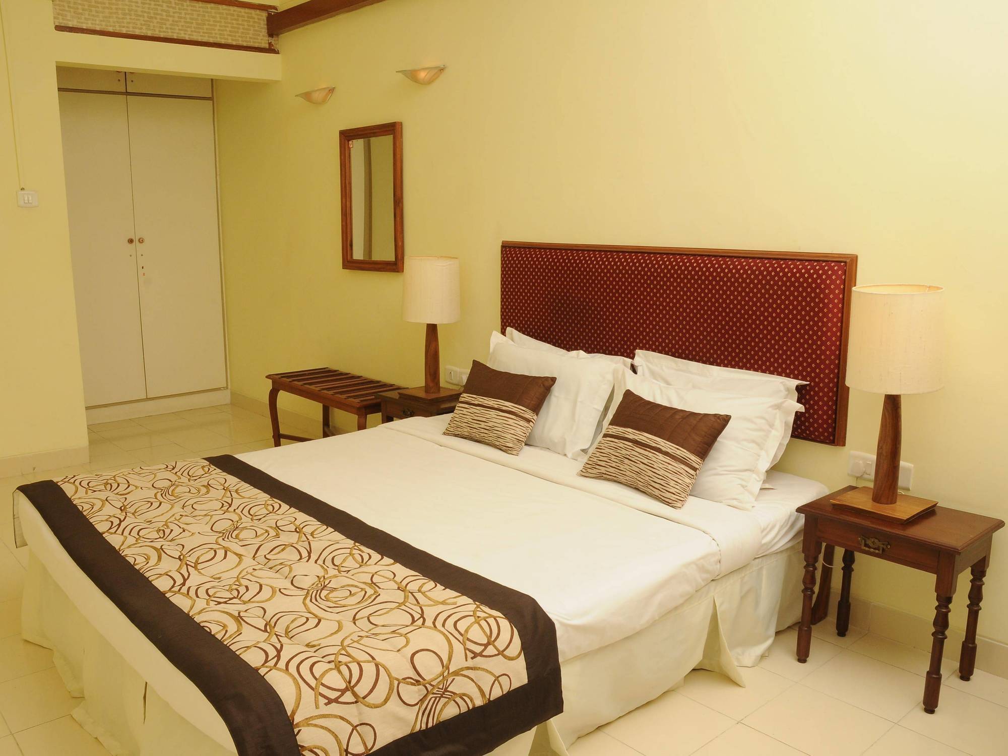 Executive Comfort Alwarpet Chennai Eksteriør bilde